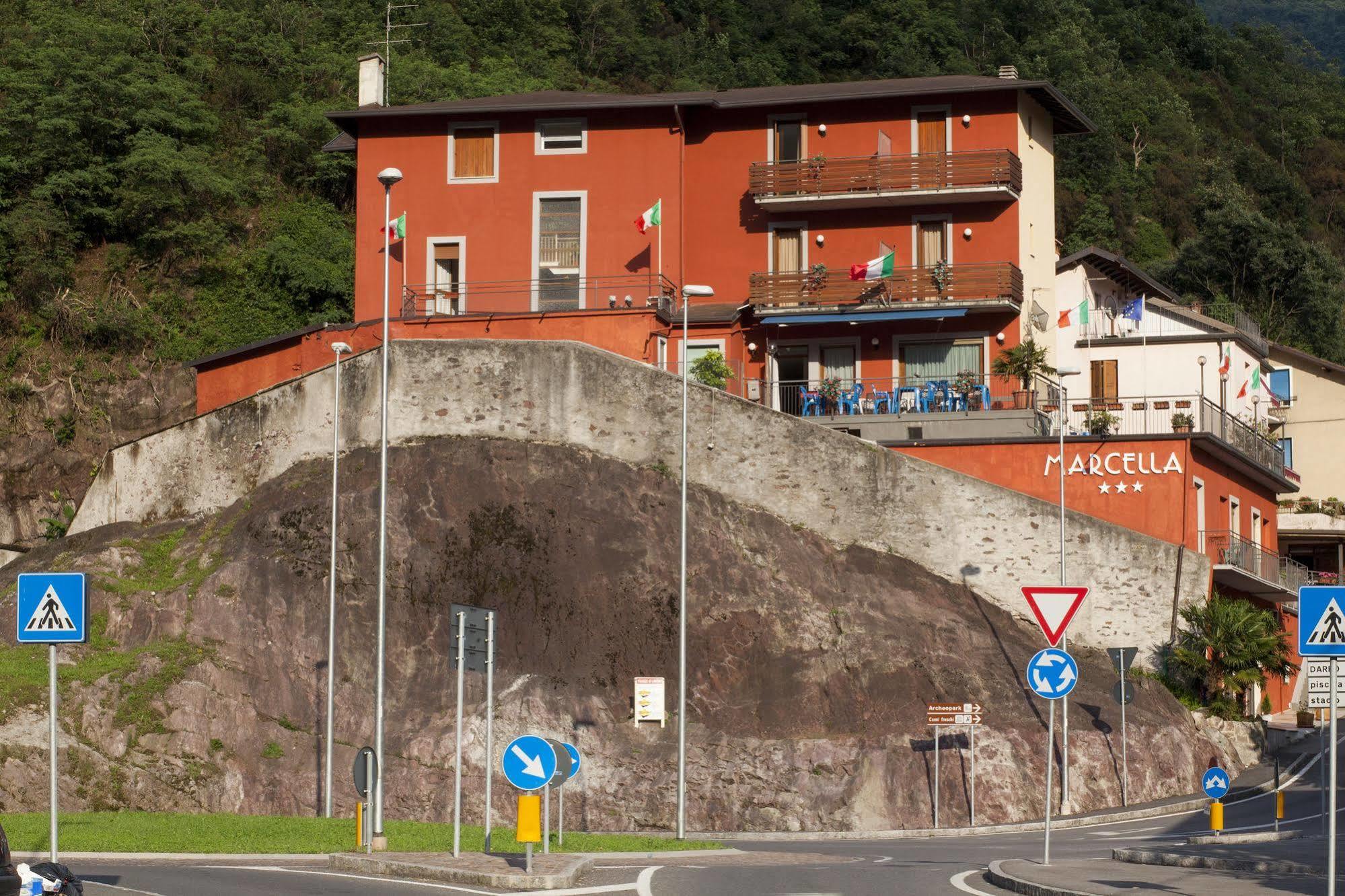 Albergo Marcella Boario Terme Exterior foto