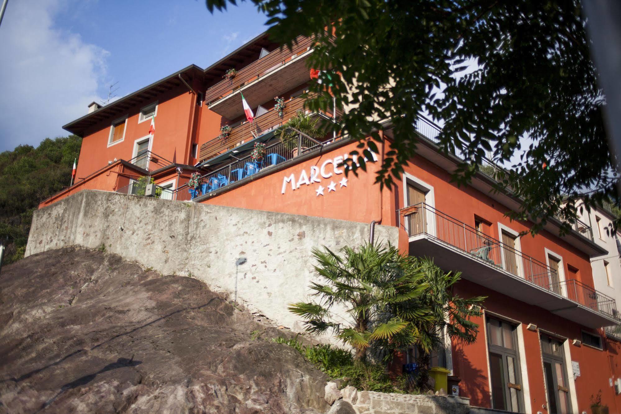 Albergo Marcella Boario Terme Exterior foto